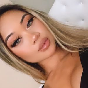 Meet your Posher, Clarissa